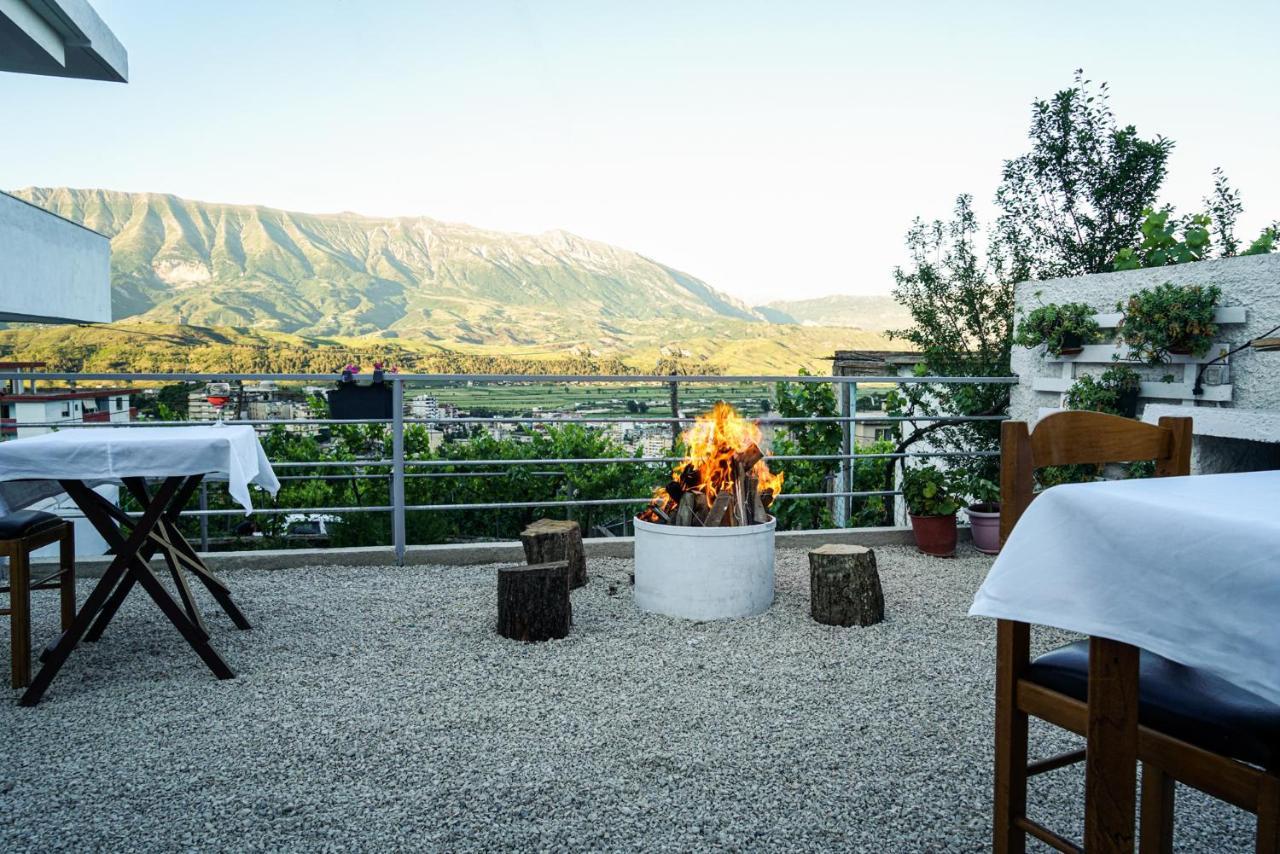 Patio Rooms Gjirokaster Ngoại thất bức ảnh