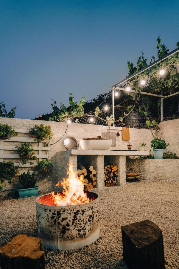 Patio Rooms Gjirokaster Ngoại thất bức ảnh