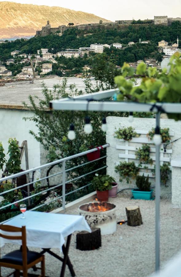 Patio Rooms Gjirokaster Ngoại thất bức ảnh